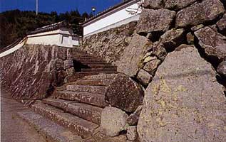 東雲寺石垣