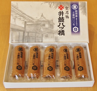 京名物　井筒八ッ橋