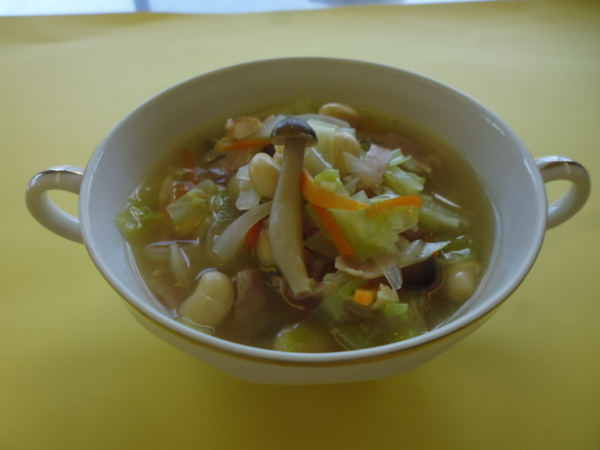 大豆と野菜のあったかスープ